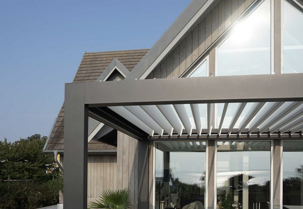 Pergola bioclimatique aluminium