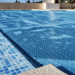 Bubble pool cover