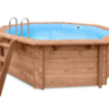 Bovengronds houten zwembad van Sunshine.