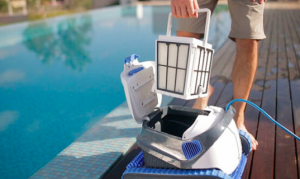 Robot de piscina eléctrico Dolphin S300