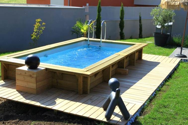 piscine hors sol cadre en bois