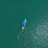 De Wattsup Espadon 11'8 is een opblaasbaar paddleboard voor toertochten en fitness, met afmetingen van 355 x 84 x 15 cm